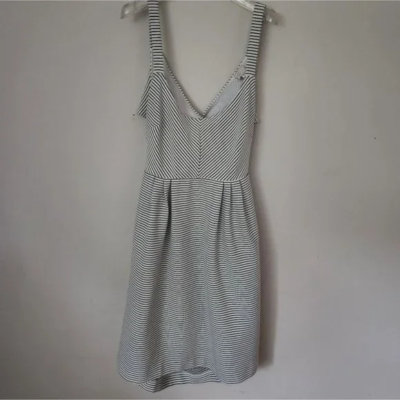 *SOLD* ANTHRO | Postmark Mona Cross Back Dress striped cutout black white sz L - Picture 3 of 9